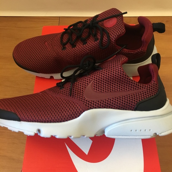 Nike Air Presto Fly Ultra SE Red Running Shoe NEW - Picture 3 of 8